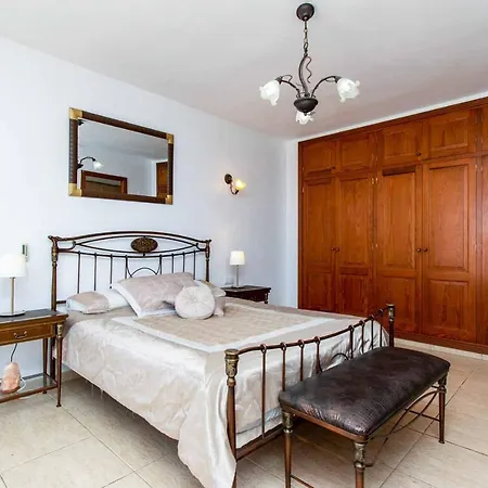 Guapa Villa *